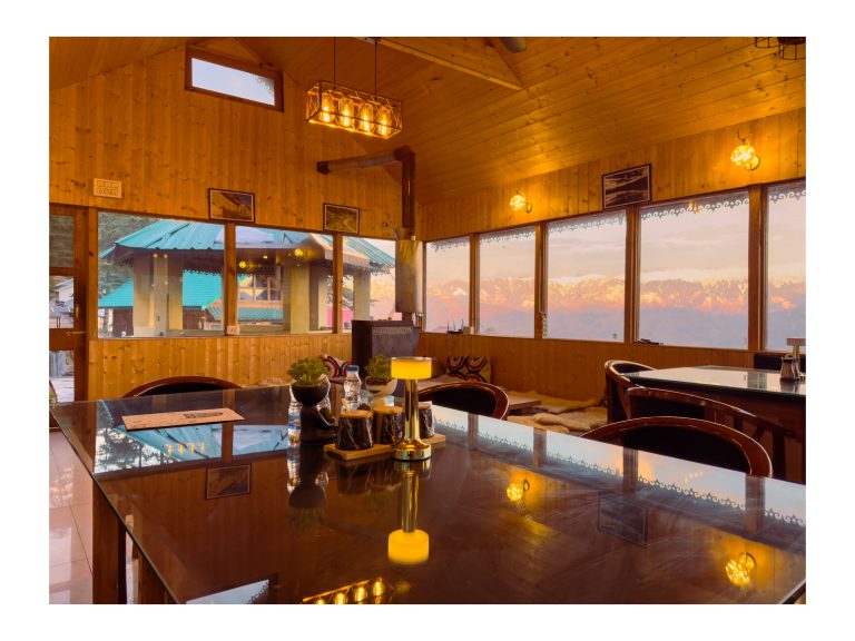 Cafe Lobo's in Khajjiar